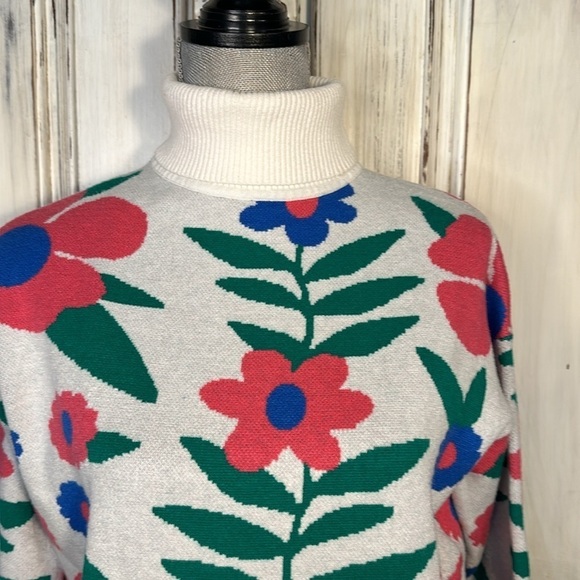 OntWelfth Double Knit Long Sleeve Turtleneck Daisy Flower Graphic Sweater Size M - Picture 4 of 13